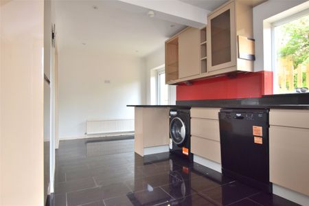 Glen Park Crescent, Kingscourt, Stroud, Gloucestershire, GL5 - Photo 5