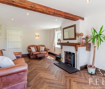 3 bedroom detached house to rent - Photo 2