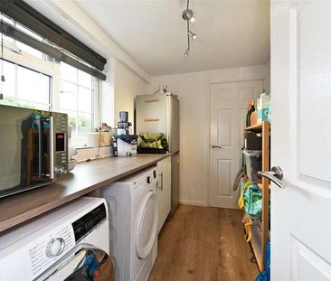 The Green, Walberton, BN18 - Photo 3