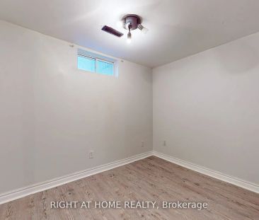 Property For Lease | N9034480 - Photo 6