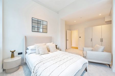 Hollywood Quarter, Woking, Surrey, GU21 - Photo 5