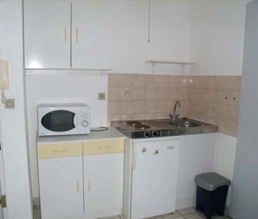 Location Appartement 1 pièce 11m² VALENCE 26000 - Photo 4