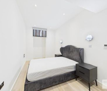 Flat 2 :: Gramercy House - Photo 1