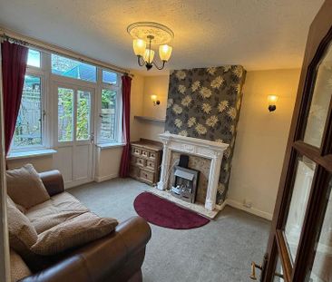 3 bedroom semi-detached house to rent - Photo 2