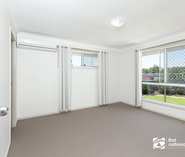 STUNNING FAMILY HOME IN ALEXANDRA HILLS - Photo 3