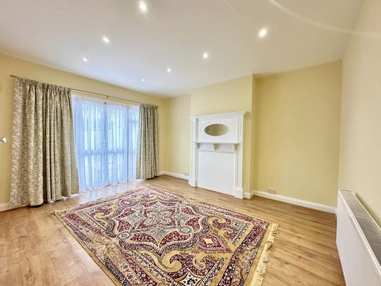 4 bedroom semi-detached house to rent - Photo 1