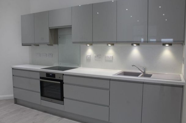 1 bedroom mews to rent - Photo 1