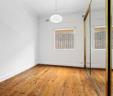 325 New Canterbury Road, Dulwich Hill NSW 2203 - House For Rent | D... - Photo 6