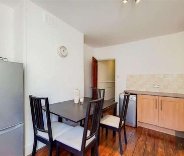 Thirsk Road, Battersea, SW11 - Photo 6