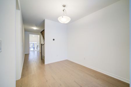 For Lease - 3386 Salt Springs Drive, Pickering, Ontario - Photo 3