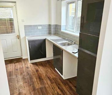 3 bedroom detached house to rent - Photo 6