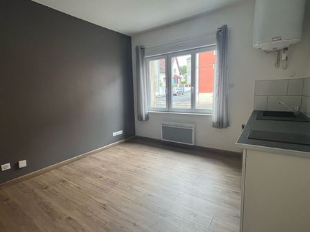 Location Appartement 1 pièce 27m² - Photo 3