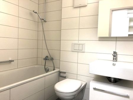 Your new one-room apartment at Pestalozzipark - Photo 2