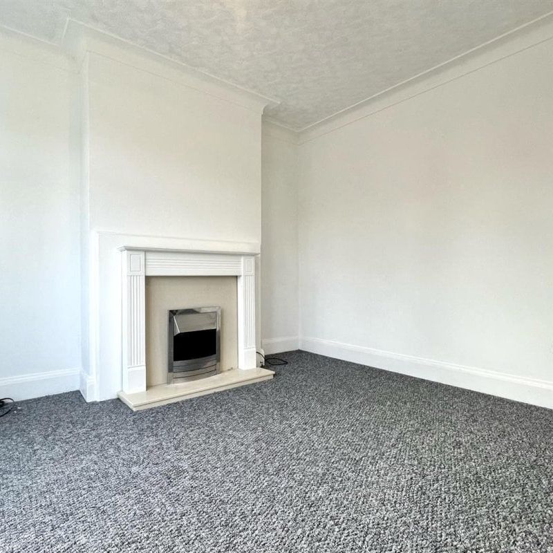 Somersby Avenue, Doncaster - Photo 1