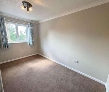 Colchester Close, Westbury-on-severn, GL14 - Photo 2