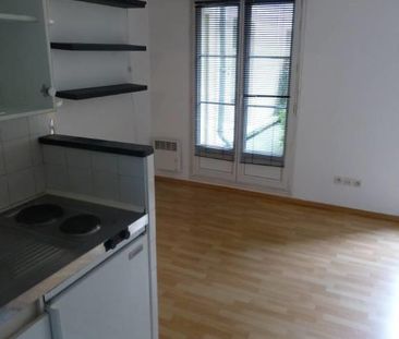 LILLE rue Alphonse Mercier STUDIO 22 m2 avec terrasse à louer - Photo 5