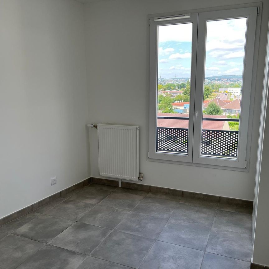 APPARTEMENT T3 65M - Photo 1