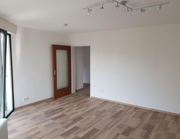 1-Zimmer-Wohnung mit großem Balkon in zentraler Lage - Foto 1