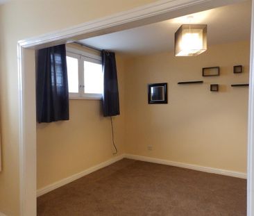 1 bedroom detached house to rent - Photo 3
