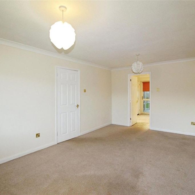 2 bedroom detached bungalow to rent - Photo 1