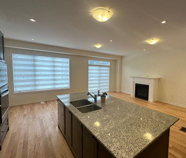 For Lease - 1131 Plymouth Drive Unit# Upper, Oshawa, Ontario - Photo 1