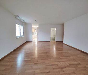 3.5 Zimmer, 102 m², 1. Stock - Foto 2
