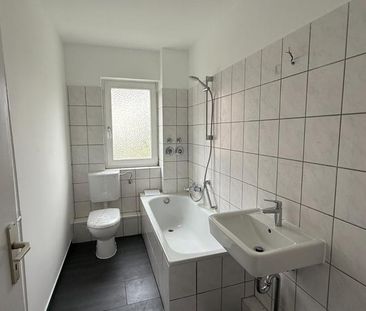 WOHNEN MIT GARTEN – 3-Zi.-EG-Wohnung mit EBK - Photo 5