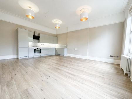 Pittville Circus, Cheltenham GL52 2PX - Photo 4