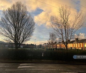 3 bedroom terraced house to rent - Photo 4