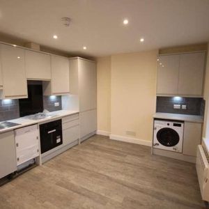 Tilehurst, Reading, RG31 - Photo 2