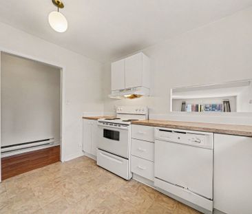 For Lease - 72 Spadina Avenue Unit# 2, West Centre Town, Ontario - Photo 3
