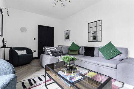 3 bedroom serviced apartment to rent - Photo 3