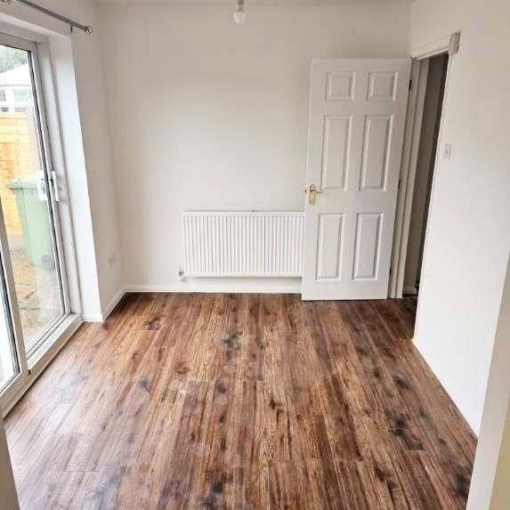 3 bedroom detached house to rent - Photo 1