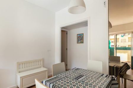 Carrer del Pintor Pahissa, Barcelona, Catalonia 08028 - Photo 5