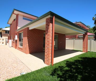 Two Bedroom Townhouse, In Walking Distance To Albury Cbd - Photo 5