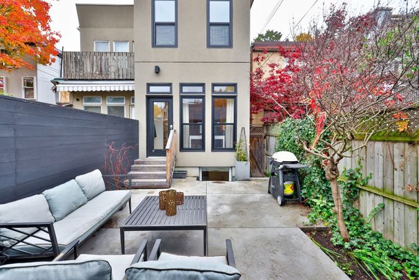 For Lease - 836 Manning Avenue, Toronto, Ontario - Photo 1