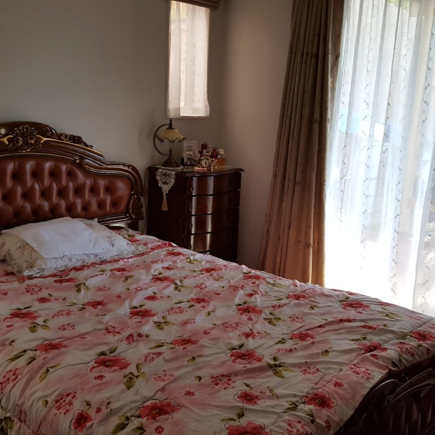 Property ManagementDownstairs 29a Ellice Rd, Totara Vale - Unit for Rent - Photo 1