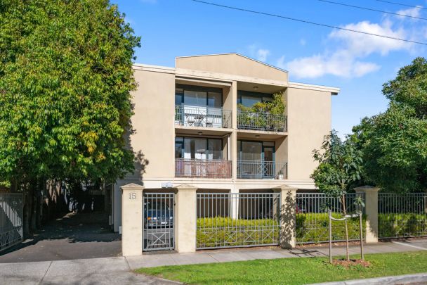 Unit 7/15 Narong Road, Caulfield North. - Photo 1