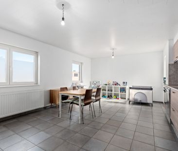 Goed gelegen, ruim en instapklaar duplex appartement - Photo 2