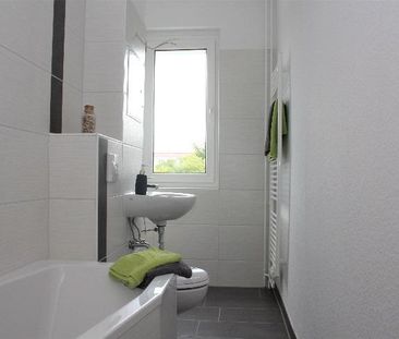 Wohnen im 1. OG mit großem Balkon - Photo 5