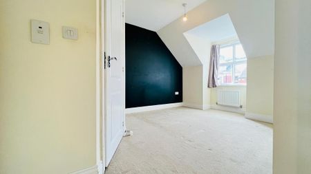 4 bedroom townhouse to rent - Photo 4