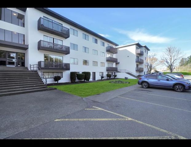 Gorge Vale Apartments | 1180 Colville Road, Esquimalt - Photo 1