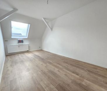 Live and save! Cozy apartment with fitted kitchen - Photo 1