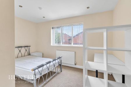 4 bedroom townhouse to rent - Photo 4