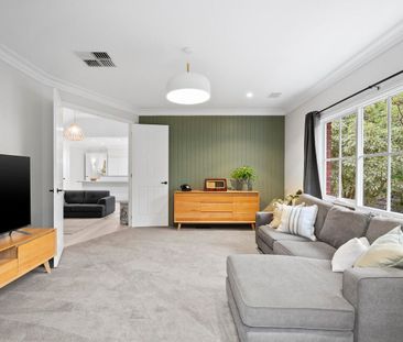 Superb Family Home in Croydon North’s Finest Cul-De-Sac - Photo 6