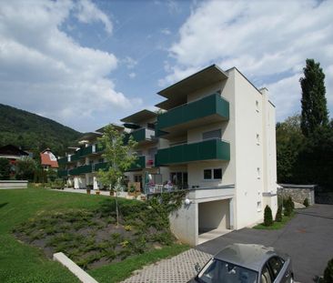 Neuwertige 2-Zimmer-Wohnung mit Balkon und TG-Platz in UKH-Nähe - Photo 5