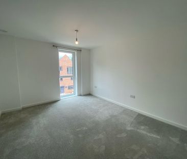 Union Court, Campbell Park, MK9 - Photo 2