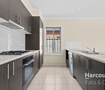Spacious 4-Bedroom Home in Mernda - Photo 5