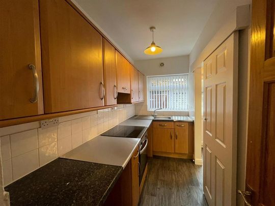 2 bedroom terraced house to rent - Photo 1