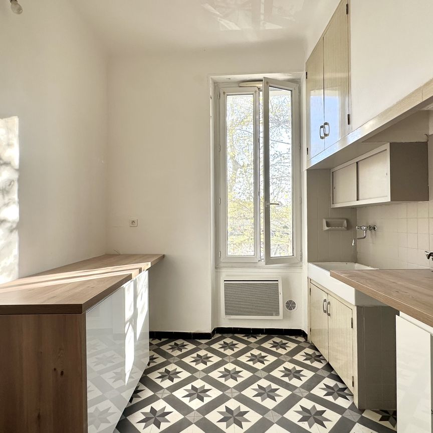 Location Appartement 2 pièces 39m² MARSEILLE 4ème - Photo 1